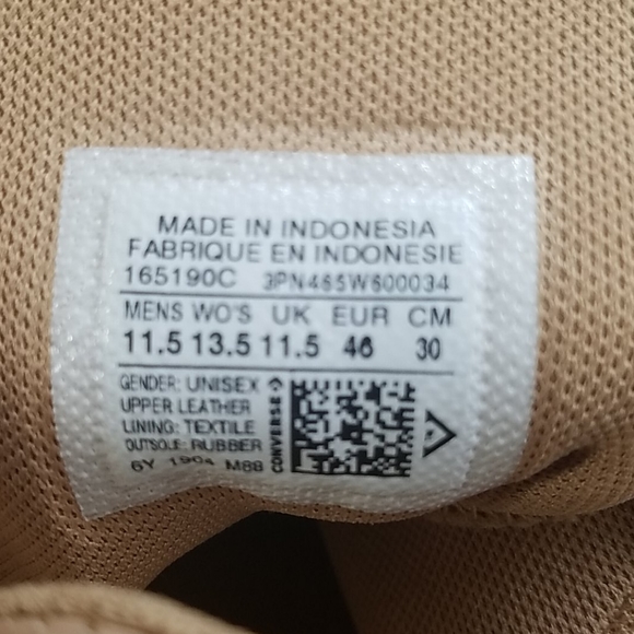 Converse high top BRAND New - Picture 14 of 15